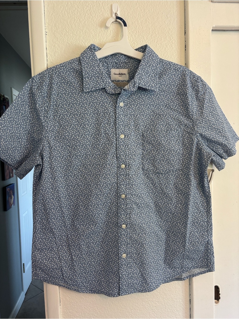 Goodfellow & Co Men's Large Blue Short-Sleeve Button-Up Shirt